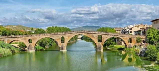 Espinal  Puente la Reina